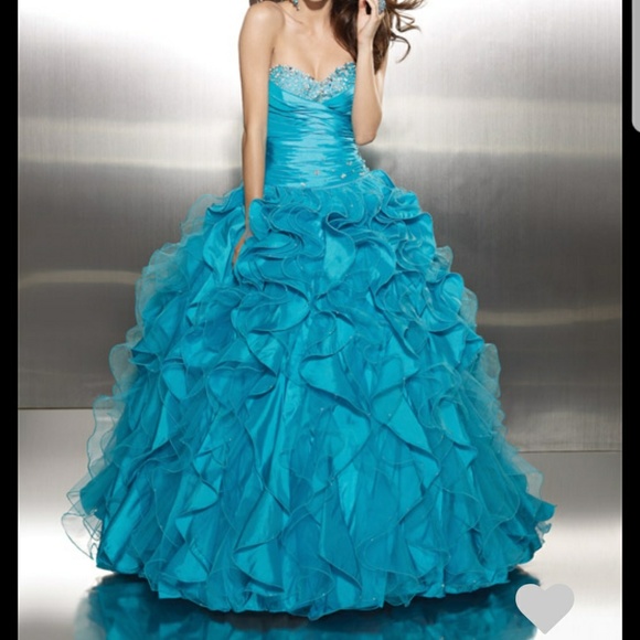 Aqua Blue Prom Dress - Picture 1 of 6